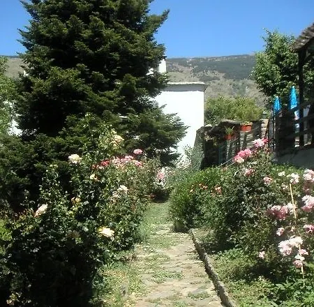 Landhaus Hotel Rural Poqueira II *